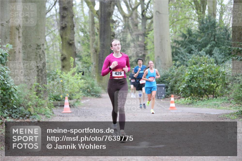 13.04.2025 - Hammer Lauf Jannik Wohlers http://msf.ph/oto/7639775 13.04.2025 12:12:44 Laufen 426, 221 meine-sportfotos.de