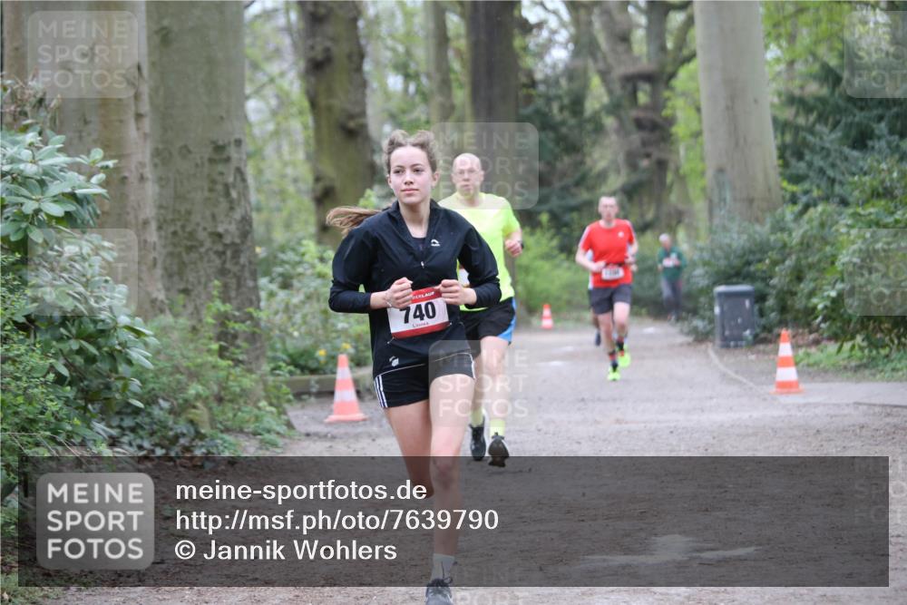 13.04.2025 - Hammer Lauf Jannik Wohlers http://msf.ph/oto/7639790 13.04.2025 10:07:49 Laufen 740 meine-sportfotos.de