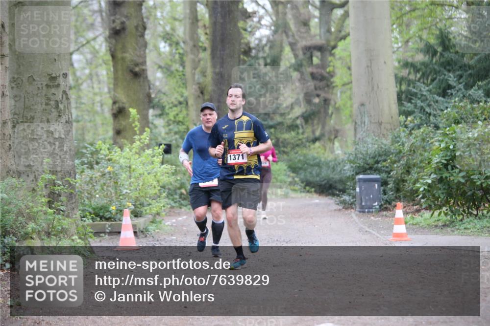 13.04.2025 - Hammer Lauf Jannik Wohlers http://msf.ph/oto/7639829 13.04.2025 12:12:36 Laufen 1371 meine-sportfotos.de