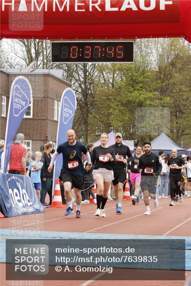 13.04.2025 - Hammer Lauf A. Gomolzig http://msf.ph/oto/7639835 13.04.2025 11:37:44 Ziel 4, 7, 11, 476, 858, 1802 meine-sportfotos.de