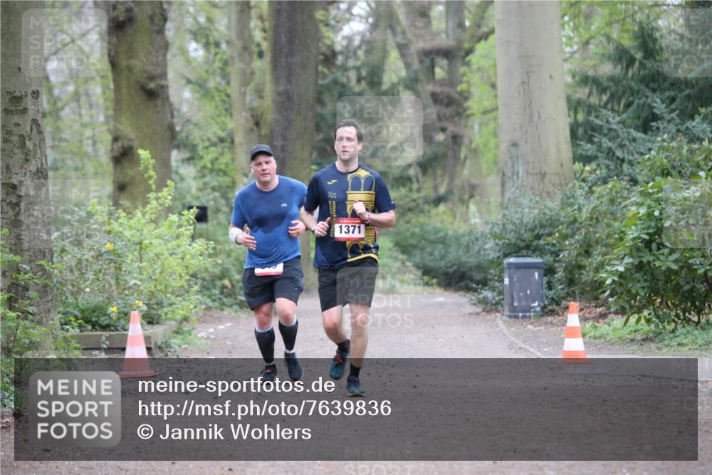 13.04.2025 - Hammer Lauf Jannik Wohlers http://msf.ph/oto/7639836 13.04.2025 12:12:36 Laufen 1371 meine-sportfotos.de