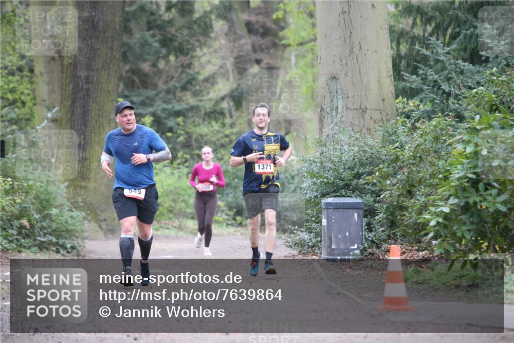 13.04.2025 - Hammer Lauf Jannik Wohlers http://msf.ph/oto/7639864 13.04.2025 12:12:32 Laufen 549, 60, 229, 1371 meine-sportfotos.de