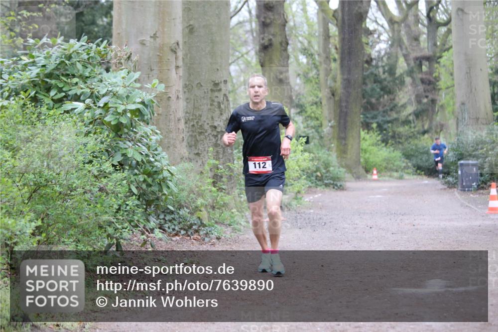 13.04.2025 - Hammer Lauf Jannik Wohlers http://msf.ph/oto/7639890 13.04.2025 12:12:20 Laufen 112 meine-sportfotos.de