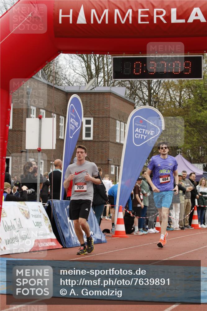 13.04.2025 - Hammer Lauf A. Gomolzig http://msf.ph/oto/7639891 13.04.2025 11:37:08 Ziel 484, 705 meine-sportfotos.de