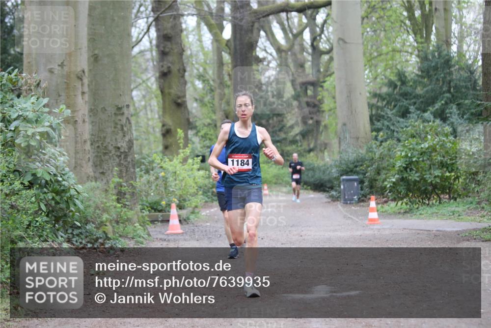 13.04.2025 - Hammer Lauf Jannik Wohlers http://msf.ph/oto/7639935 13.04.2025 12:12:11 Laufen 1184 meine-sportfotos.de