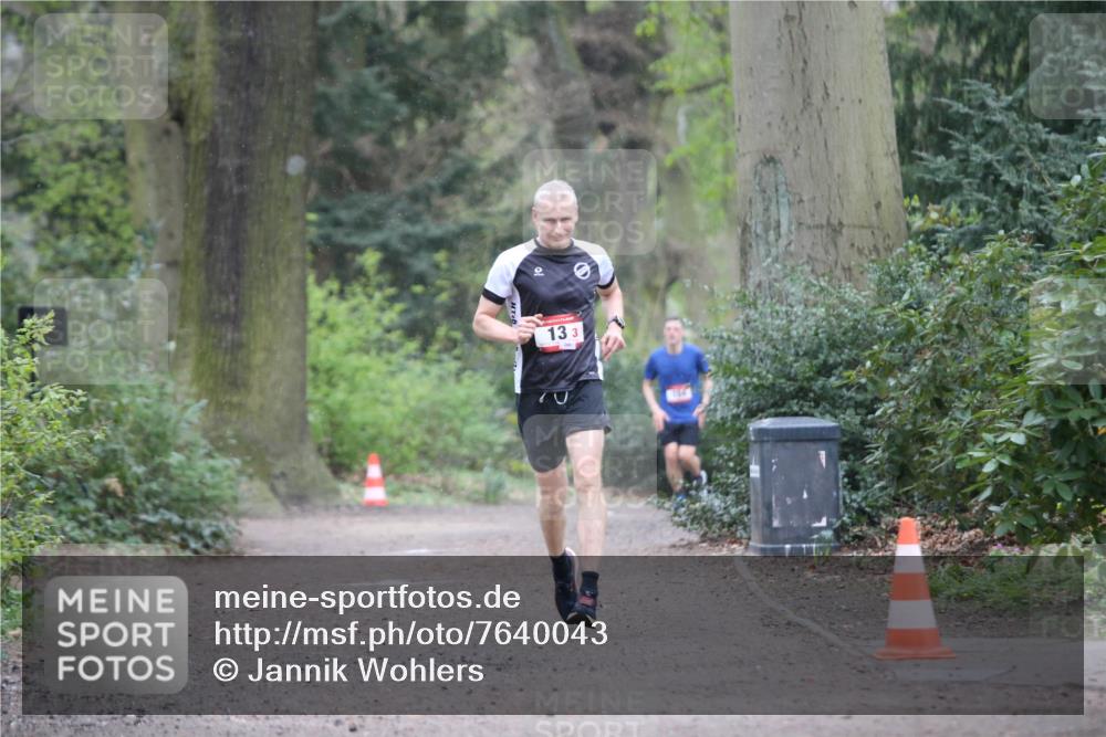 13.04.2025 - Hammer Lauf Jannik Wohlers http://msf.ph/oto/7640043 13.04.2025 12:11:58 Laufen 133 meine-sportfotos.de