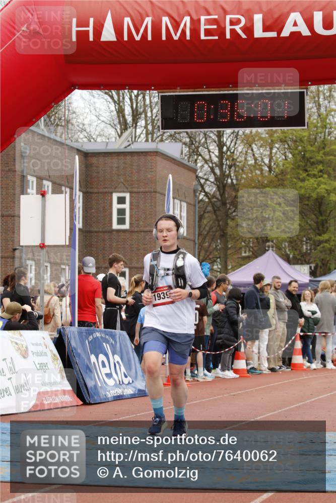 13.04.2025 - Hammer Lauf A. Gomolzig http://msf.ph/oto/7640062 13.04.2025 11:35:59 Ziel 1939 meine-sportfotos.de