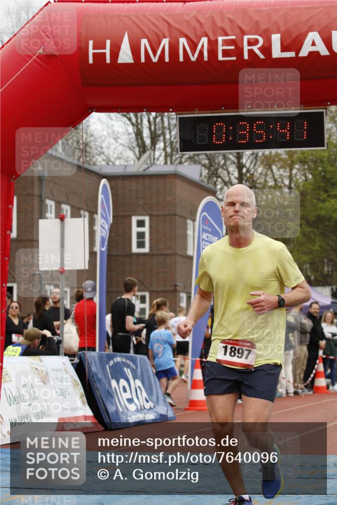 13.04.2025 - Hammer Lauf A. Gomolzig http://msf.ph/oto/7640096 13.04.2025 11:35:39 Ziel 654, 1344, 1897 meine-sportfotos.de