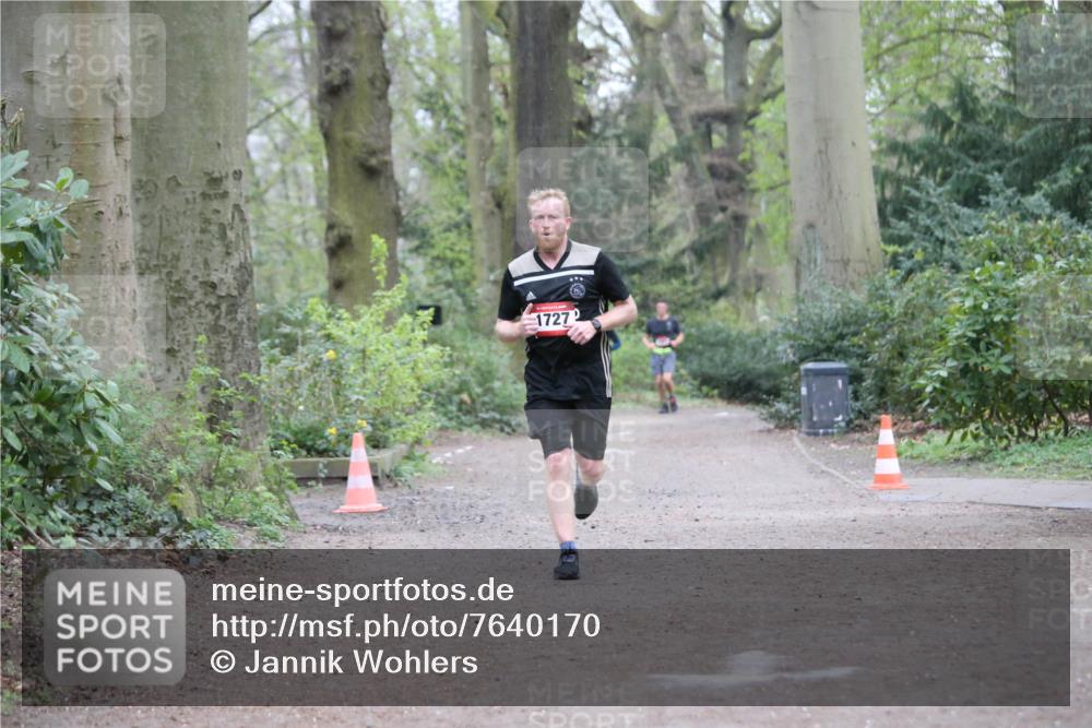 13.04.2025 - Hammer Lauf Jannik Wohlers http://msf.ph/oto/7640170 13.04.2025 12:11:28 Laufen 1727 meine-sportfotos.de