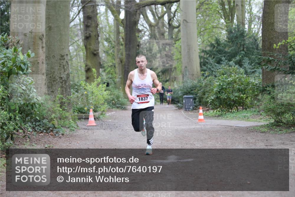 13.04.2025 - Hammer Lauf Jannik Wohlers http://msf.ph/oto/7640197 13.04.2025 12:11:25 Laufen 1837 meine-sportfotos.de
