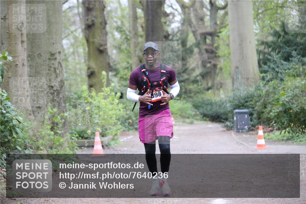 13.04.2025 - Hammer Lauf Jannik Wohlers http://msf.ph/oto/7640236 13.04.2025 12:11:09 Laufen 868 meine-sportfotos.de