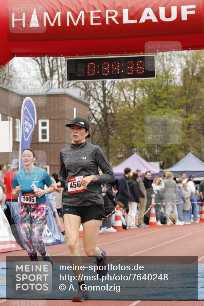 13.04.2025 - Hammer Lauf A. Gomolzig http://msf.ph/oto/7640248 13.04.2025 11:34:34 Ziel 174, 456, 459, 1776, 1946, 1947 meine-sportfotos.de