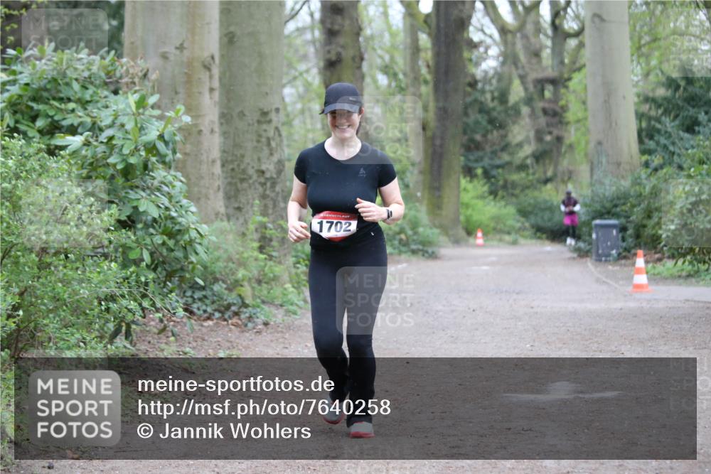 13.04.2025 - Hammer Lauf Jannik Wohlers http://msf.ph/oto/7640258 13.04.2025 12:10:52 Laufen 1702 meine-sportfotos.de