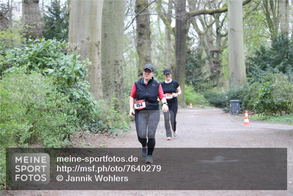 13.04.2025 - Hammer Lauf Jannik Wohlers http://msf.ph/oto/7640279 13.04.2025 12:10:50 Laufen 454, 1702 meine-sportfotos.de