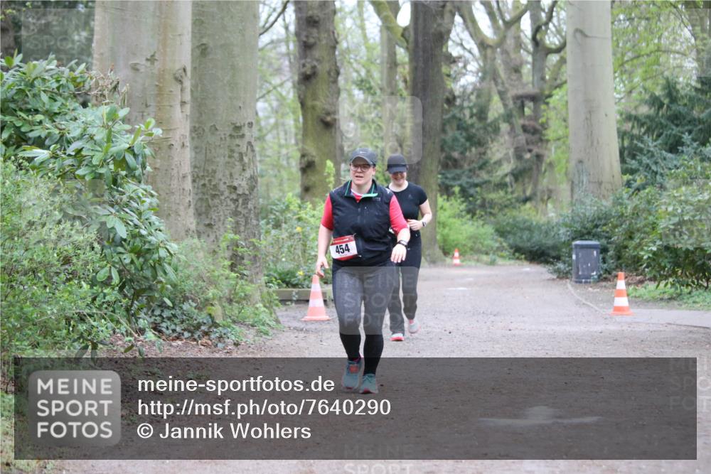 13.04.2025 - Hammer Lauf Jannik Wohlers http://msf.ph/oto/7640290 13.04.2025 12:10:49 Laufen 454 meine-sportfotos.de