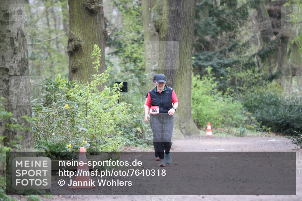 13.04.2025 - Hammer Lauf Jannik Wohlers http://msf.ph/oto/7640318 13.04.2025 12:10:43 Laufen 454 meine-sportfotos.de