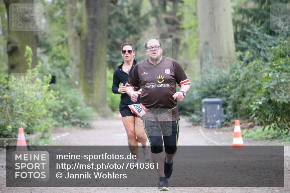 13.04.2025 - Hammer Lauf Jannik Wohlers http://msf.ph/oto/7640361 13.04.2025 12:10:22 Laufen 208 meine-sportfotos.de