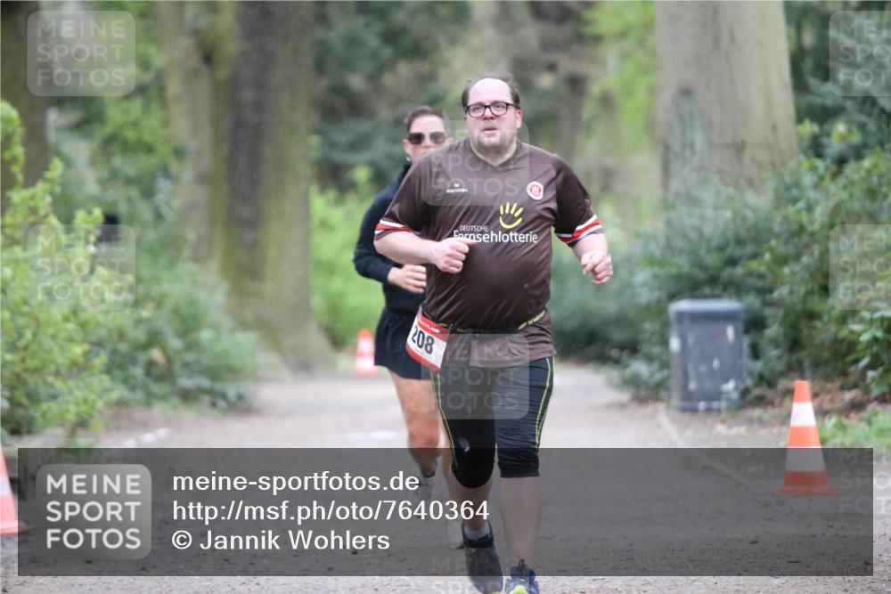 13.04.2025 - Hammer Lauf Jannik Wohlers http://msf.ph/oto/7640364 13.04.2025 12:10:22 Laufen 208 meine-sportfotos.de