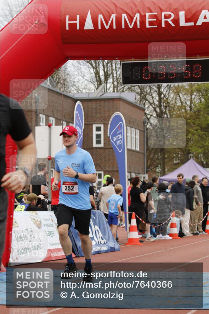 13.04.2025 - Hammer Lauf A. Gomolzig http://msf.ph/oto/7640366 13.04.2025 11:33:56 Ziel 252, 442, 482 meine-sportfotos.de