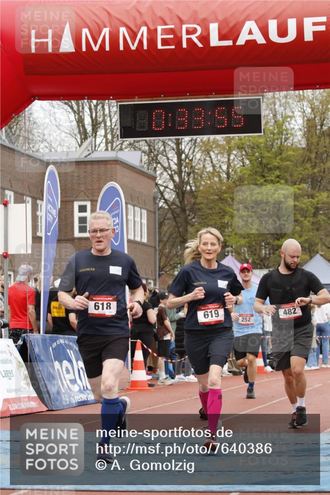 13.04.2025 - Hammer Lauf A. Gomolzig http://msf.ph/oto/7640386 13.04.2025 11:33:53 Ziel 252, 442, 482 meine-sportfotos.de