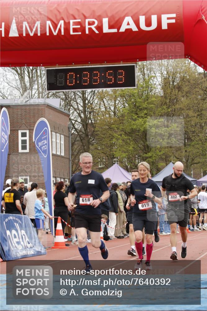 13.04.2025 - Hammer Lauf A. Gomolzig http://msf.ph/oto/7640392 13.04.2025 11:33:52 Ziel 252, 442, 482 meine-sportfotos.de