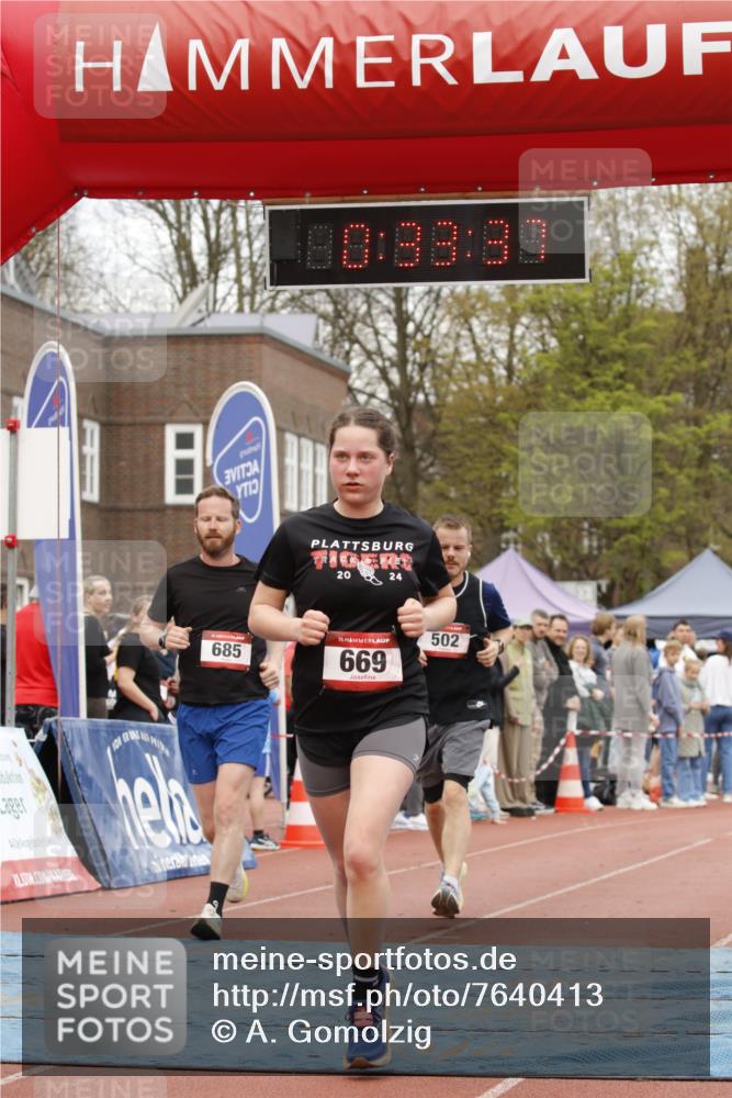 13.04.2025 - Hammer Lauf A. Gomolzig http://msf.ph/oto/7640413 13.04.2025 11:33:35 Ziel 502, 669, 685, 738 meine-sportfotos.de