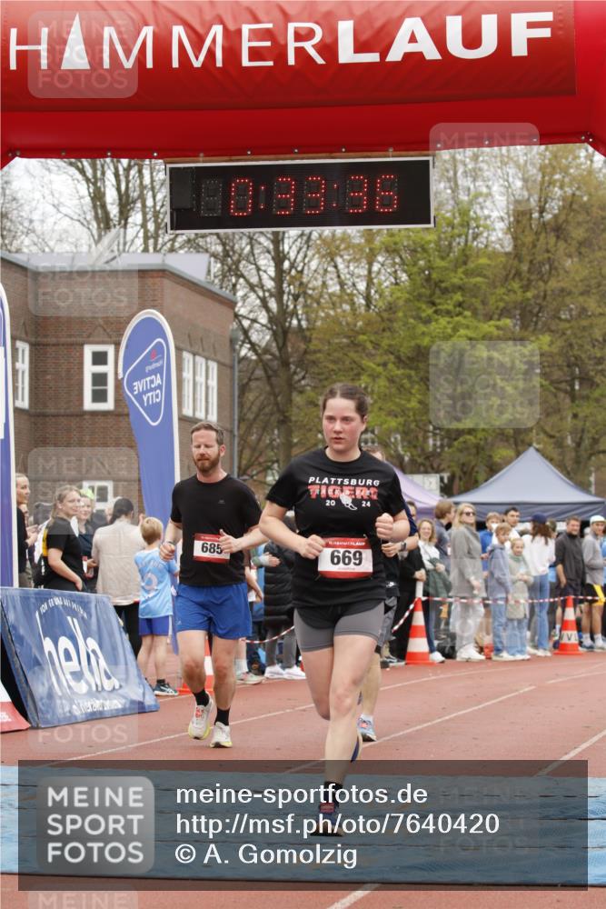 13.04.2025 - Hammer Lauf A. Gomolzig http://msf.ph/oto/7640420 13.04.2025 11:33:35 Ziel 502, 669, 685, 738 meine-sportfotos.de