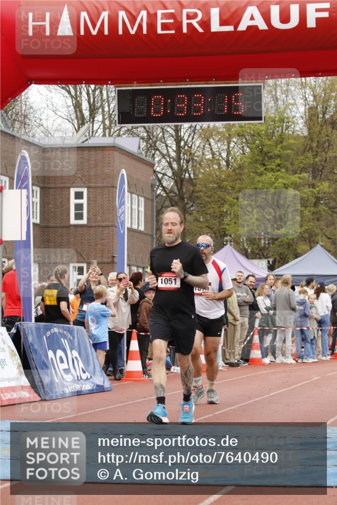 13.04.2025 - Hammer Lauf A. Gomolzig http://msf.ph/oto/7640490 13.04.2025 11:33:13 Ziel 10, 191, 1051, 1810 meine-sportfotos.de