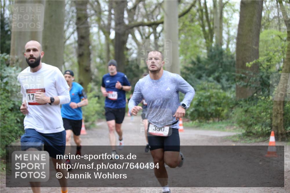 13.04.2025 - Hammer Lauf Jannik Wohlers http://msf.ph/oto/7640494 13.04.2025 10:06:20 Laufen 17, 390 meine-sportfotos.de