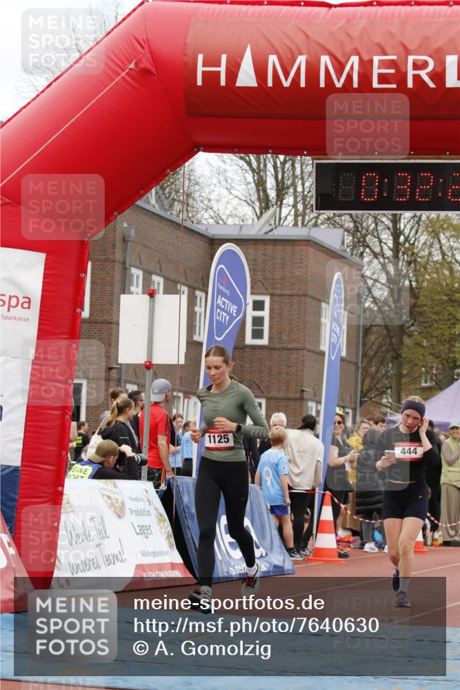 13.04.2025 - Hammer Lauf A. Gomolzig http://msf.ph/oto/7640630 13.04.2025 11:32:18 Ziel 444, 628, 1125 meine-sportfotos.de