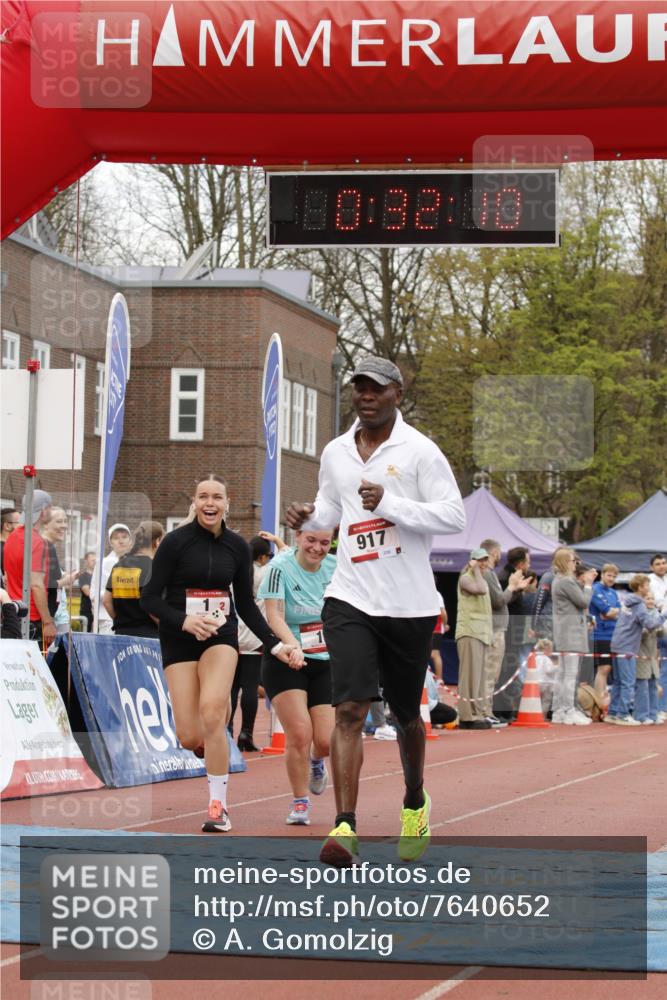 13.04.2025 - Hammer Lauf A. Gomolzig http://msf.ph/oto/7640652 13.04.2025 11:32:09 Ziel 1, 231, 917, 1341 meine-sportfotos.de