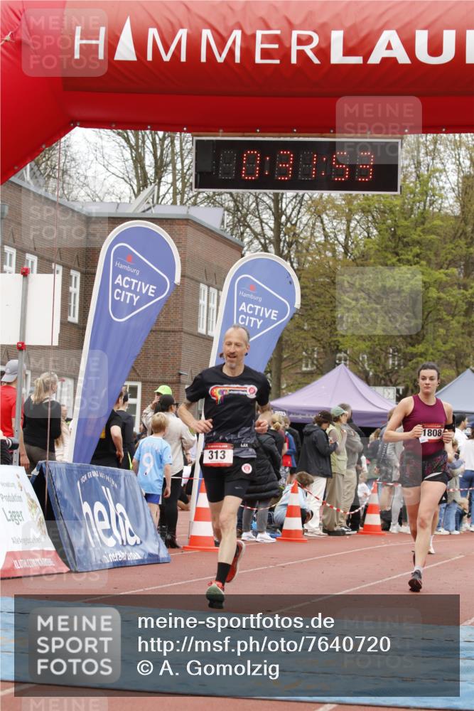 13.04.2025 - Hammer Lauf A. Gomolzig http://msf.ph/oto/7640720 13.04.2025 11:31:52 Ziel 232, 313, 1808, 1921, 1930 meine-sportfotos.de