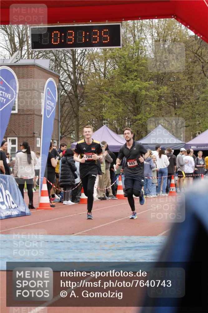 13.04.2025 - Hammer Lauf A. Gomolzig http://msf.ph/oto/7640743 13.04.2025 11:31:34 Ziel 109, 693, 704, 897 meine-sportfotos.de