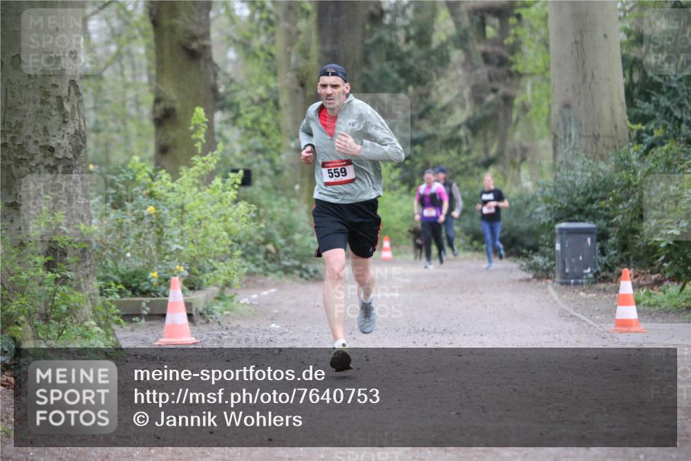 13.04.2025 - Hammer Lauf Jannik Wohlers http://msf.ph/oto/7640753 13.04.2025 12:08:56 Laufen 559 meine-sportfotos.de