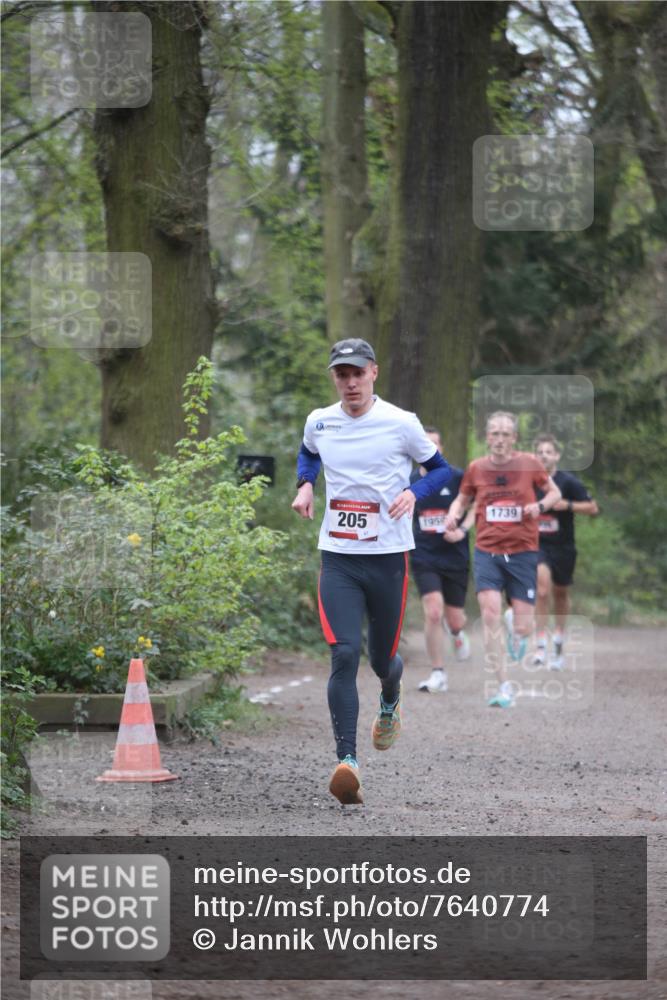 13.04.2025 - Hammer Lauf Jannik Wohlers http://msf.ph/oto/7640774 13.04.2025 10:05:46 Laufen 1739, 205, 1955 meine-sportfotos.de