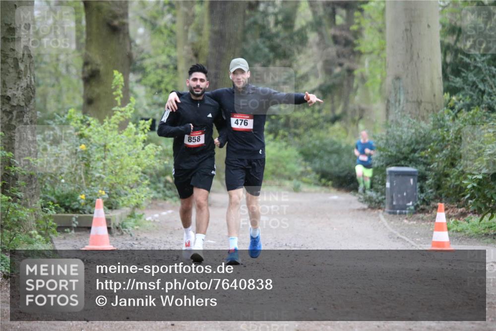 13.04.2025 - Hammer Lauf Jannik Wohlers http://msf.ph/oto/7640838 13.04.2025 12:08:39 Laufen 858, 476 meine-sportfotos.de
