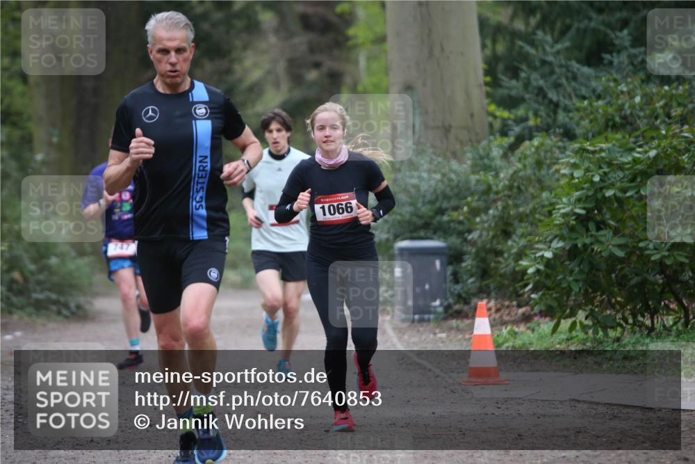 13.04.2025 - Hammer Lauf Jannik Wohlers http://msf.ph/oto/7640853 13.04.2025 10:05:35 Laufen 1066 meine-sportfotos.de