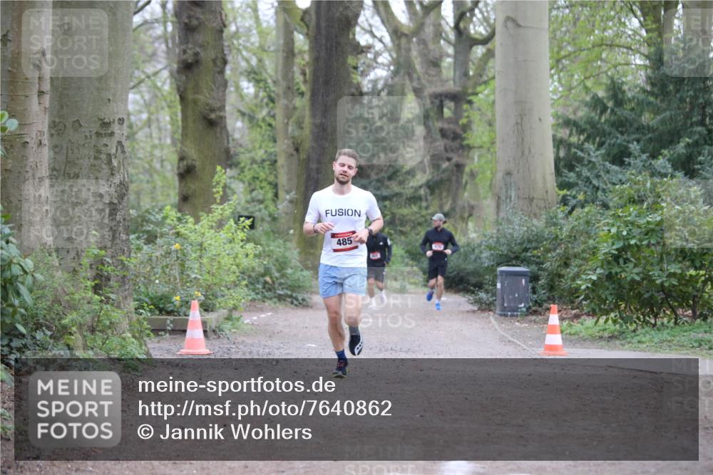 13.04.2025 - Hammer Lauf Jannik Wohlers http://msf.ph/oto/7640862 13.04.2025 12:08:29 Laufen 485, 476 meine-sportfotos.de