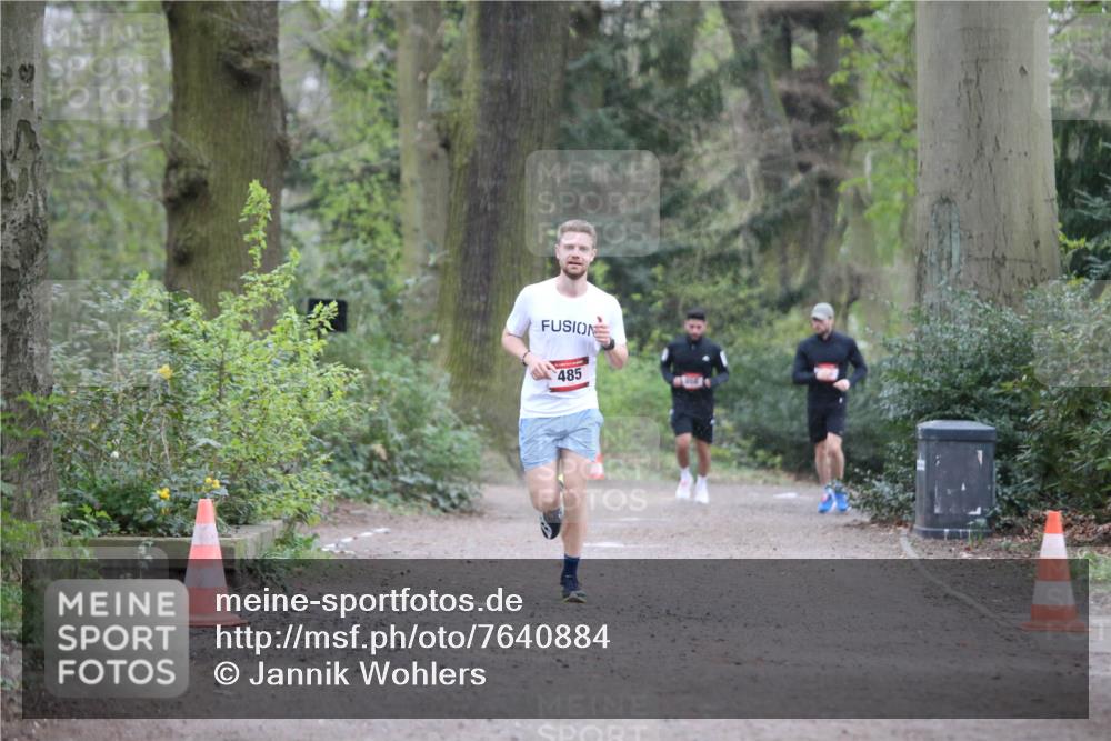 13.04.2025 - Hammer Lauf Jannik Wohlers http://msf.ph/oto/7640884 13.04.2025 12:08:27 Laufen 485 meine-sportfotos.de