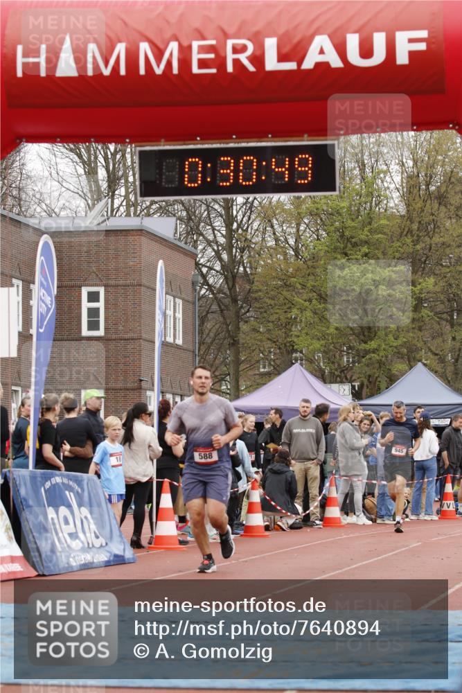 13.04.2025 - Hammer Lauf A. Gomolzig http://msf.ph/oto/7640894 13.04.2025 11:30:47 Ziel 588 meine-sportfotos.de
