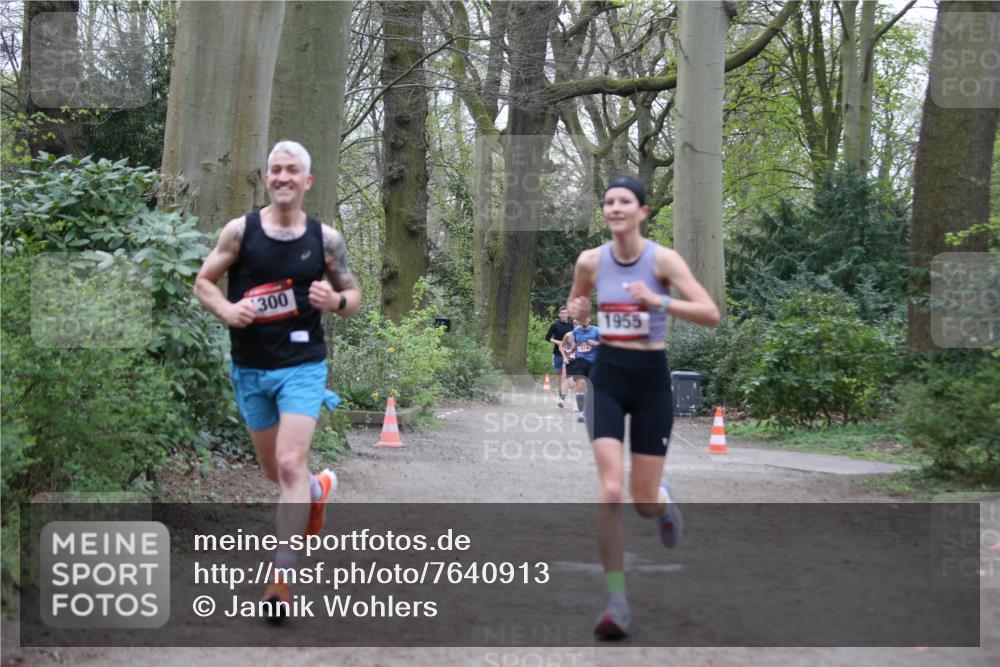 13.04.2025 - Hammer Lauf Jannik Wohlers http://msf.ph/oto/7640913 13.04.2025 10:05:23 Laufen 300, 1014, 1955 meine-sportfotos.de