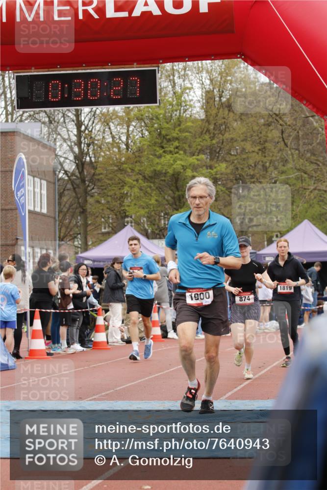 13.04.2025 - Hammer Lauf A. Gomolzig http://msf.ph/oto/7640943 13.04.2025 11:30:25 Ziel 874, 929, 1819, 1900 meine-sportfotos.de