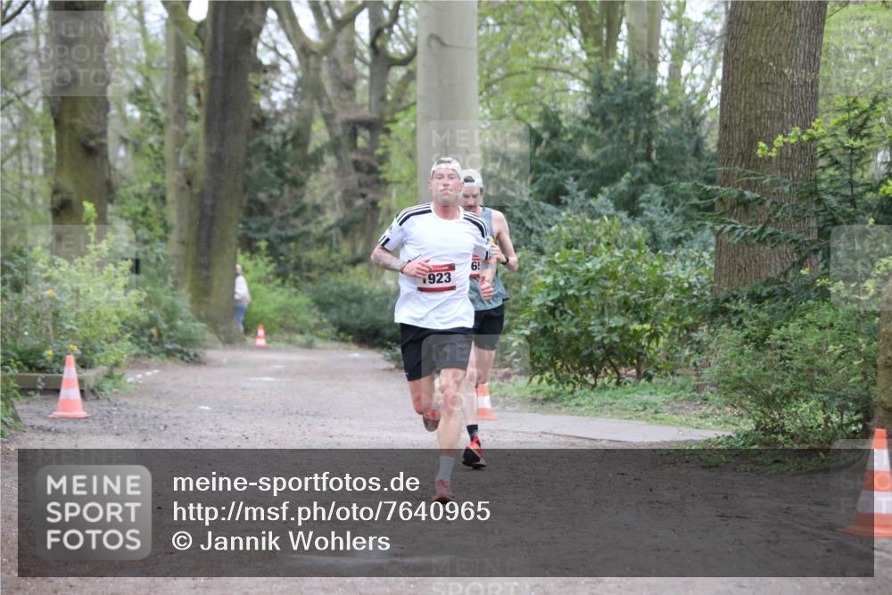 13.04.2025 - Hammer Lauf Jannik Wohlers http://msf.ph/oto/7640965 13.04.2025 12:08:13 Laufen 6, 923 meine-sportfotos.de