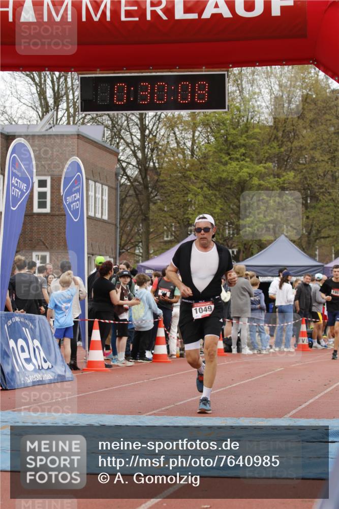 13.04.2025 - Hammer Lauf A. Gomolzig http://msf.ph/oto/7640985 13.04.2025 11:30:06 Ziel 950, 1049 meine-sportfotos.de