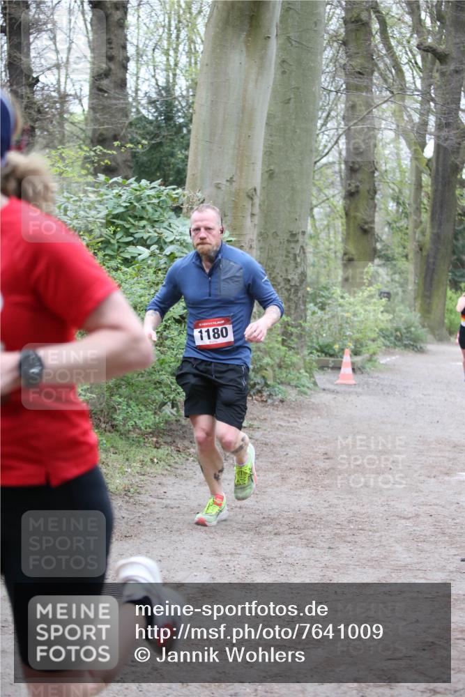 13.04.2025 - Hammer Lauf Jannik Wohlers http://msf.ph/oto/7641009 13.04.2025 10:05:03 Laufen 1180 meine-sportfotos.de