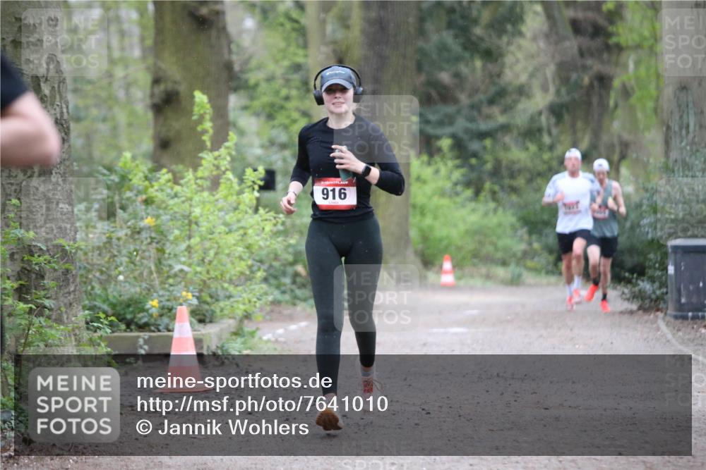 13.04.2025 - Hammer Lauf Jannik Wohlers http://msf.ph/oto/7641010 13.04.2025 12:08:06 Laufen 916 meine-sportfotos.de