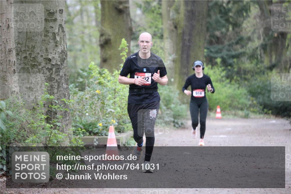 13.04.2025 - Hammer Lauf Jannik Wohlers http://msf.ph/oto/7641031 13.04.2025 12:08:03 Laufen 50, 183, 2, 916 meine-sportfotos.de