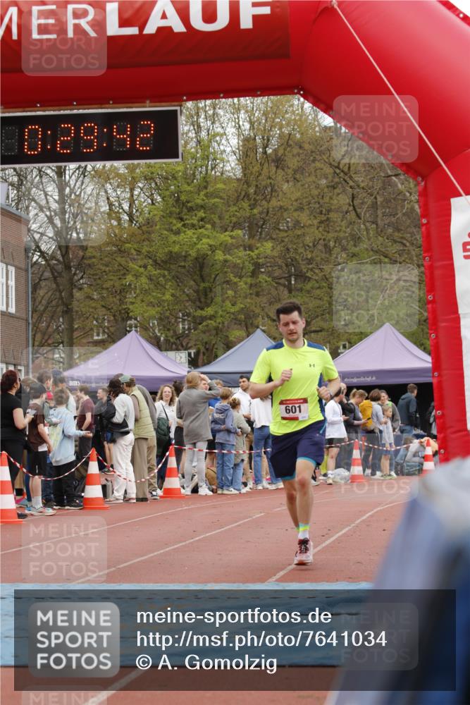 13.04.2025 - Hammer Lauf A. Gomolzig http://msf.ph/oto/7641034 13.04.2025 11:29:40 Ziel 601 meine-sportfotos.de