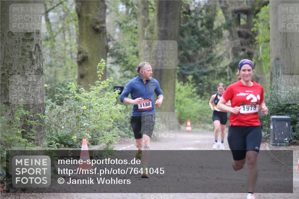 13.04.2025 - Hammer Lauf Jannik Wohlers http://msf.ph/oto/7641045 13.04.2025 10:05:00 Laufen 180, 1978 meine-sportfotos.de