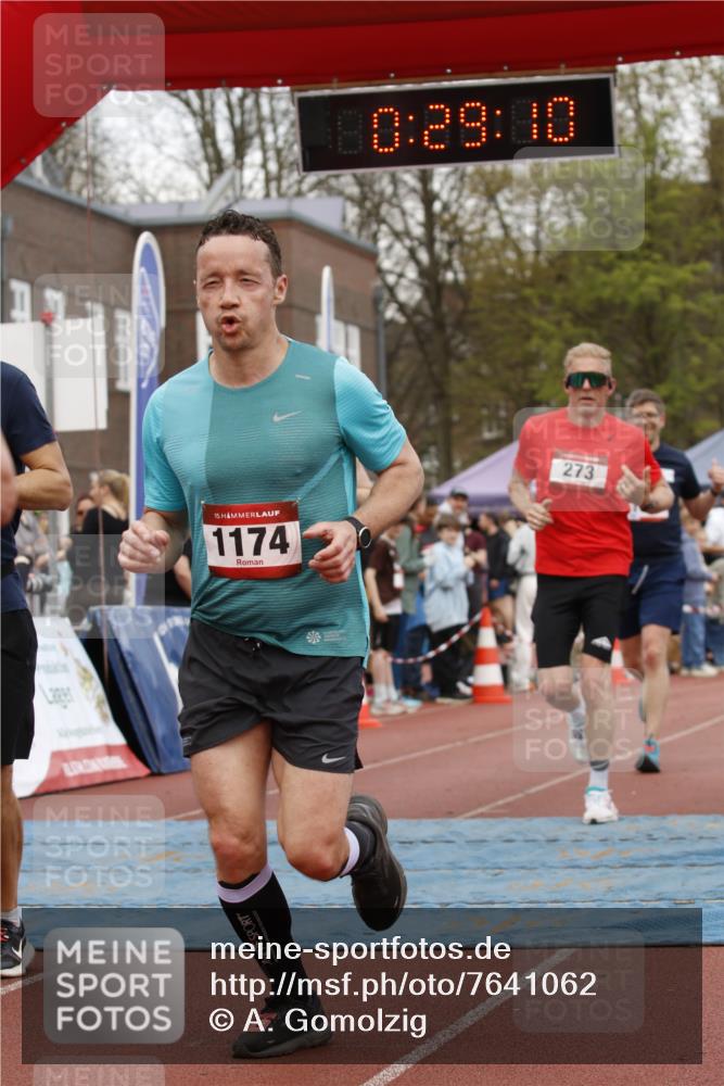13.04.2025 - Hammer Lauf A. Gomolzig http://msf.ph/oto/7641062 13.04.2025 11:29:08 Ziel 227, 273, 475, 730, 1173, 1174, 1899 meine-sportfotos.de